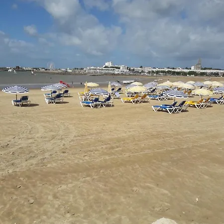Nocleg ze śniadaniem D'hote, Plage, Petit-dejeuner Bio Royan