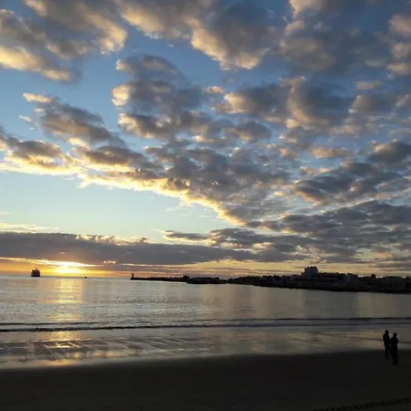 לינה וארוחת בוקר D'hote, Plage, Petit-dejeuner Bio רויאן